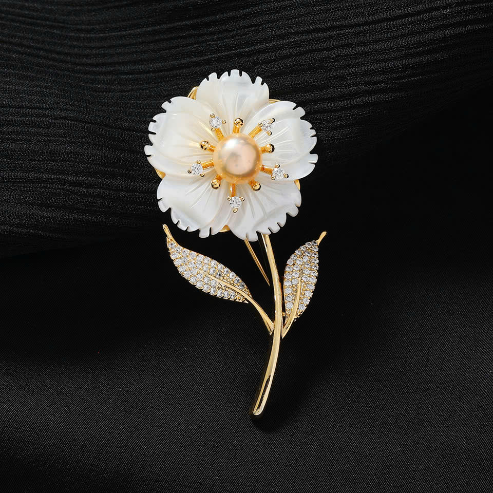 Trâm Cài Áo Hoa Mai Trắng Đính Ngọc Trai - Hình ảnh 2