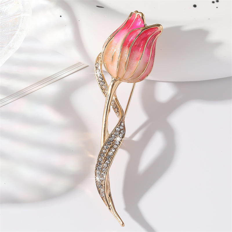 ghim cài áo hoa tulip