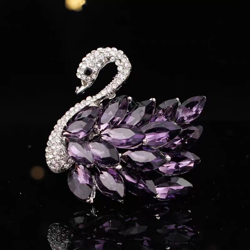 trâm cài áo thiên nga đính phale tím