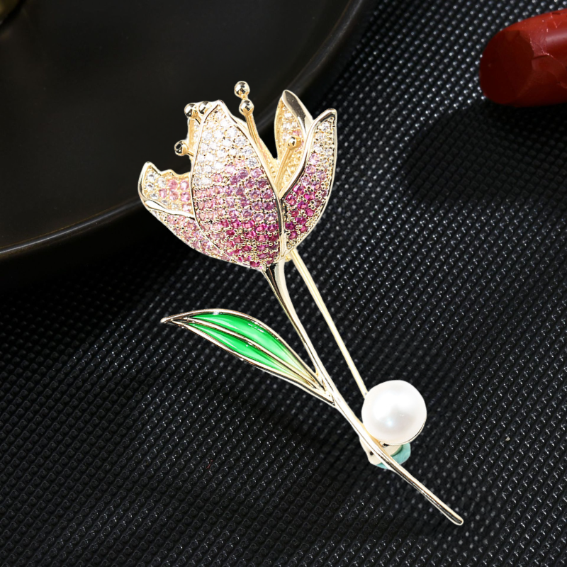 trâm cài áo hoa lily