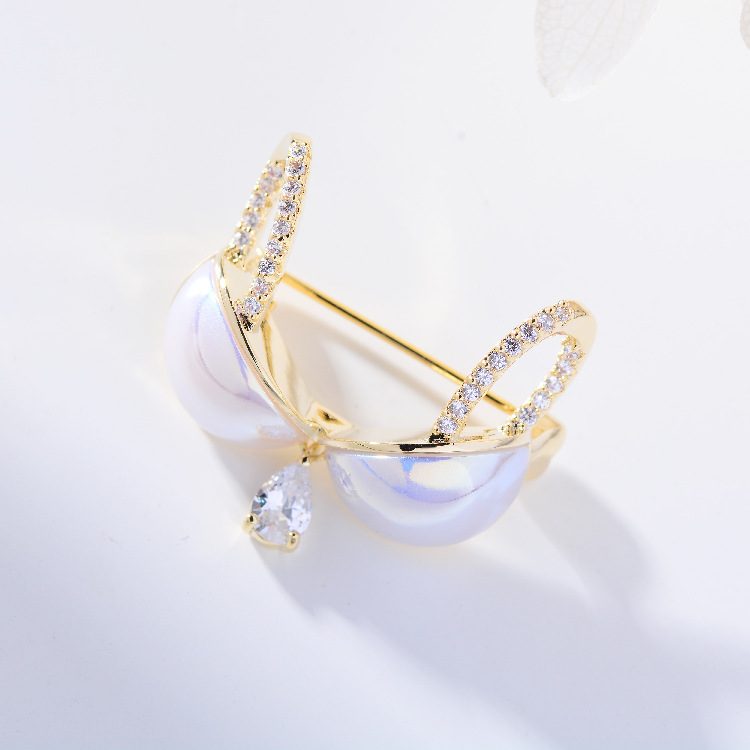 Trâm Cài Áo Hình Áo Tắm Đính Đá - Hình ảnh 3