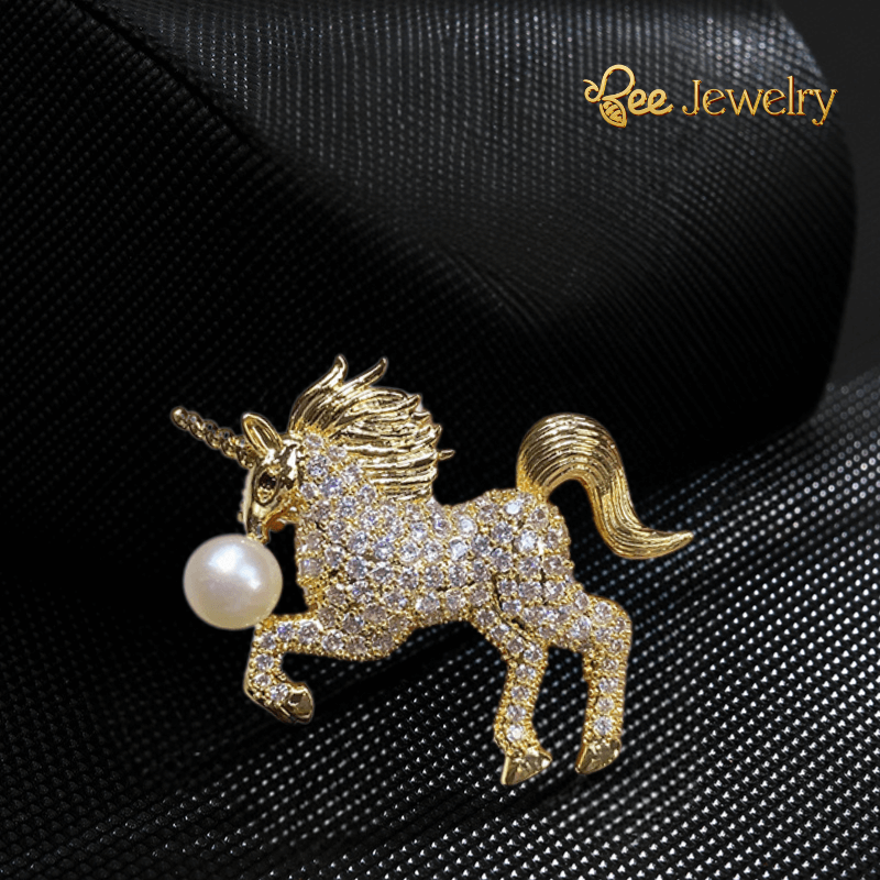 Trâm Cài Áo Con Ngựa Đính Ngọc Trai