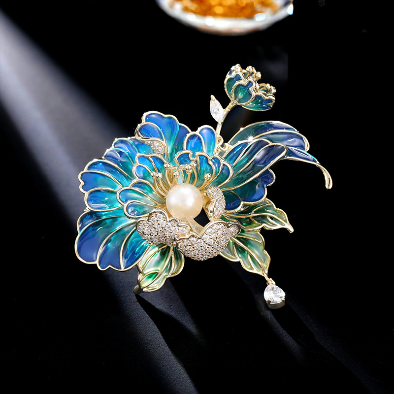 trâm cài áo hoa mẫu đơn xanh