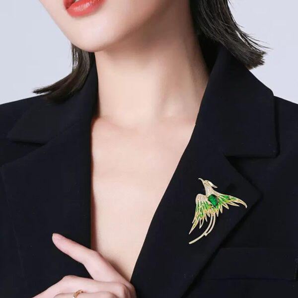 cài áo vest nữ phượng hoàng xanh