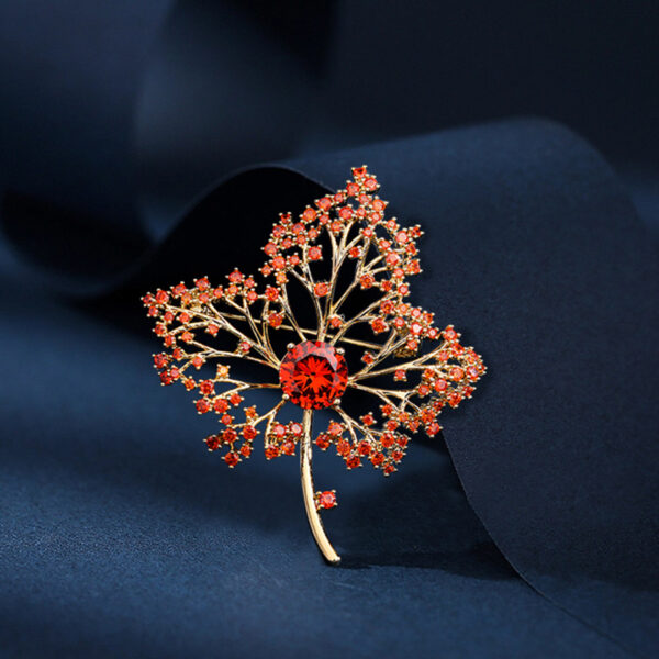 ghim cài áo vest nam