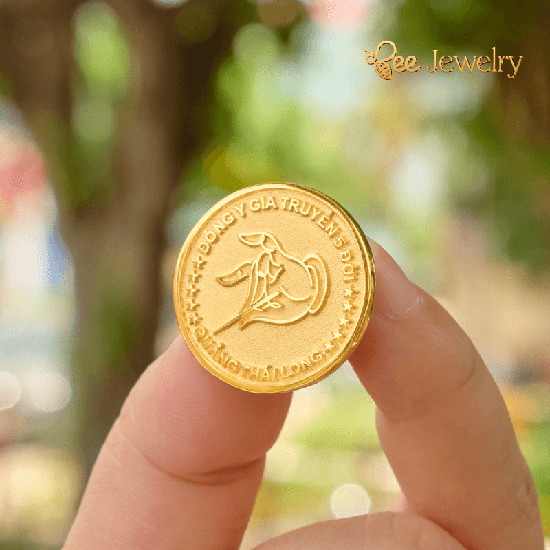 mẫu gia công huy hiệu doanh nghiệp mạ vàng